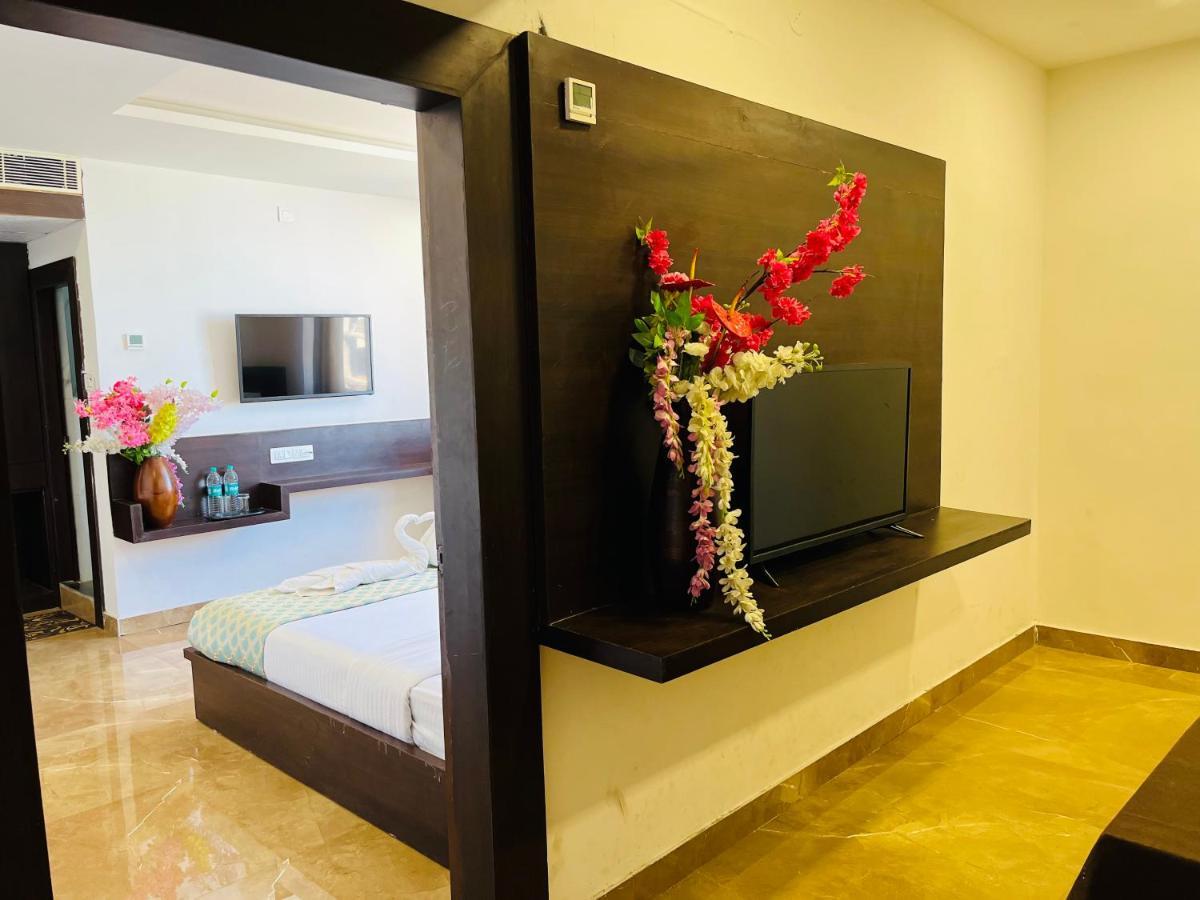 Hotel Elite By Signature Group Hyderabad Eksteriør billede